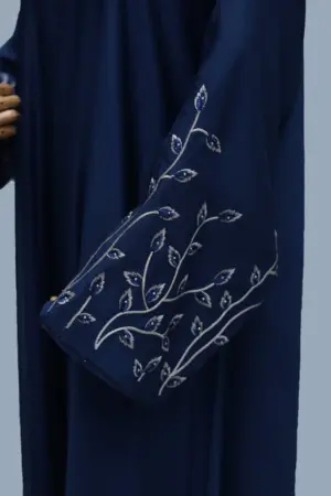 embroidered-abaya-01-3-1-1.webp