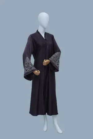embroidered-abaya-06-1.webp