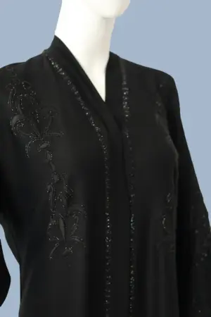 embroidered-abaya-16-3-1.webp