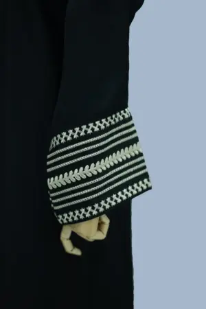 embroidered-abaya-21-3-1.webp