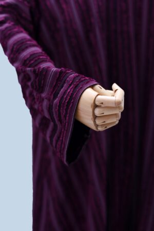 textured-striped-closed-abaya-wine-purple-2.jpg